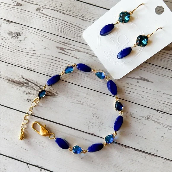 Blue glass and rhinestone Jewelry Set, gold tone, bracelet and earring set, gift - Picture 3 of 8